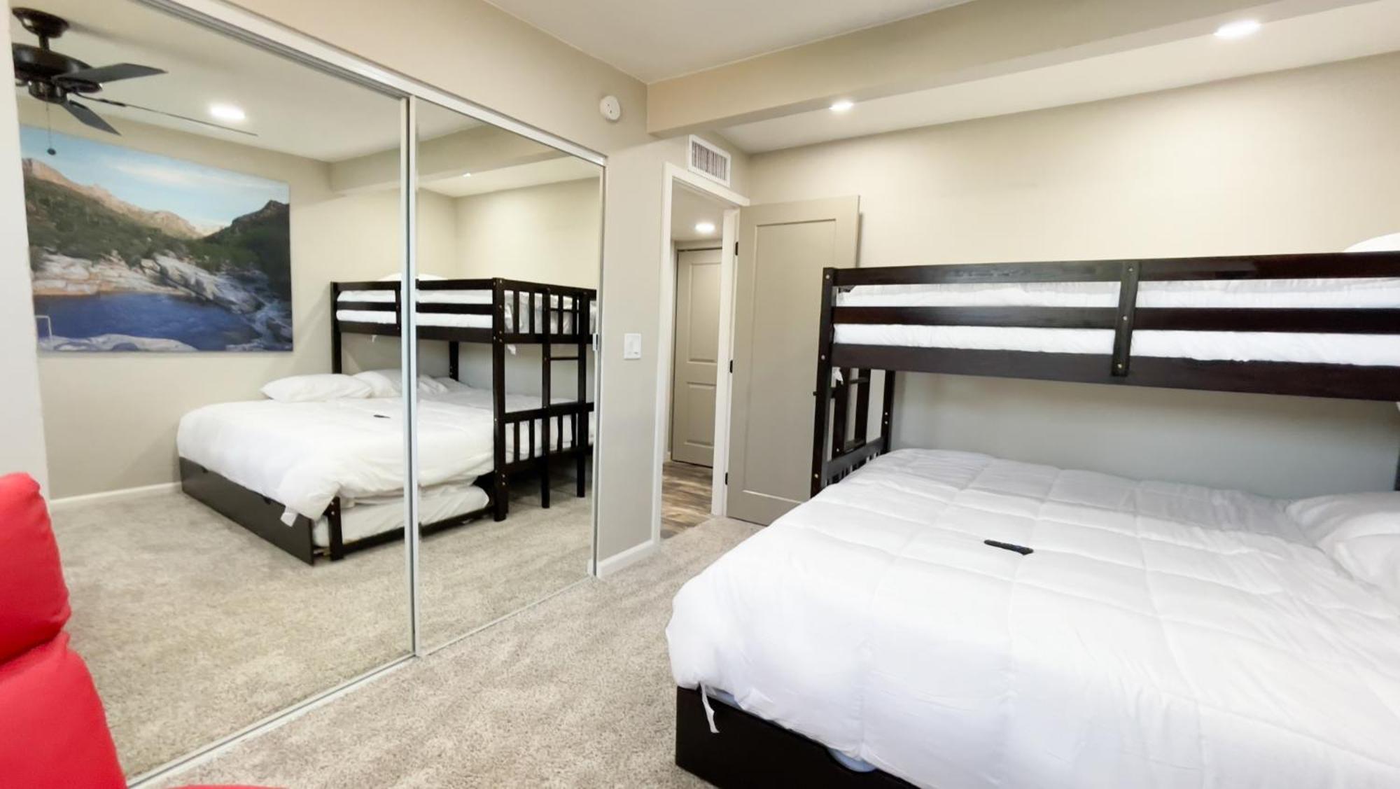 Private Home - Heated Pool, Billiards, Darts, Foosball, Fireplace, 5 Smart Tvs, Bbq, Cotton Bedding - The Saguaro Sanctuary, Pool Heat Optional Tucson Exterior foto