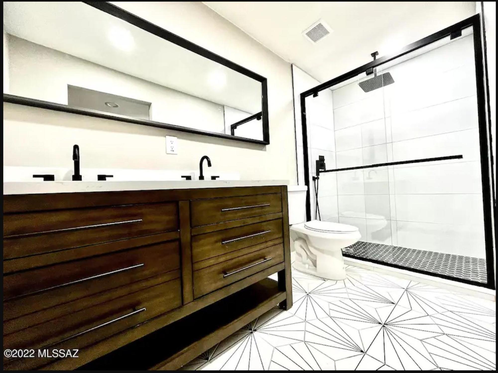Private Home - Heated Pool, Billiards, Darts, Foosball, Fireplace, 5 Smart Tvs, Bbq, Cotton Bedding - The Saguaro Sanctuary, Pool Heat Optional Tucson Exterior foto