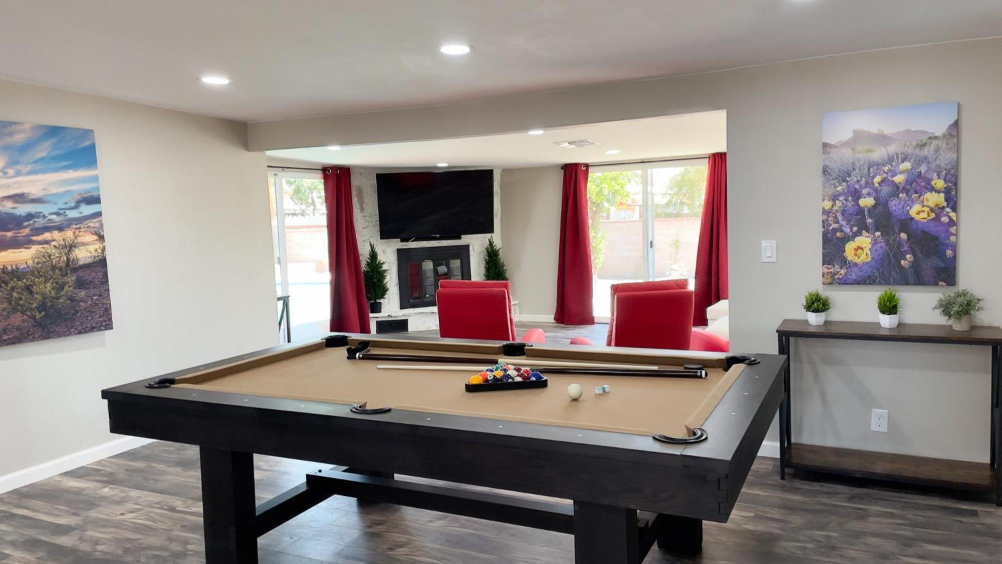 Private Home - Heated Pool, Billiards, Darts, Foosball, Fireplace, 5 Smart Tvs, Bbq, Cotton Bedding - The Saguaro Sanctuary, Pool Heat Optional Tucson Exterior foto